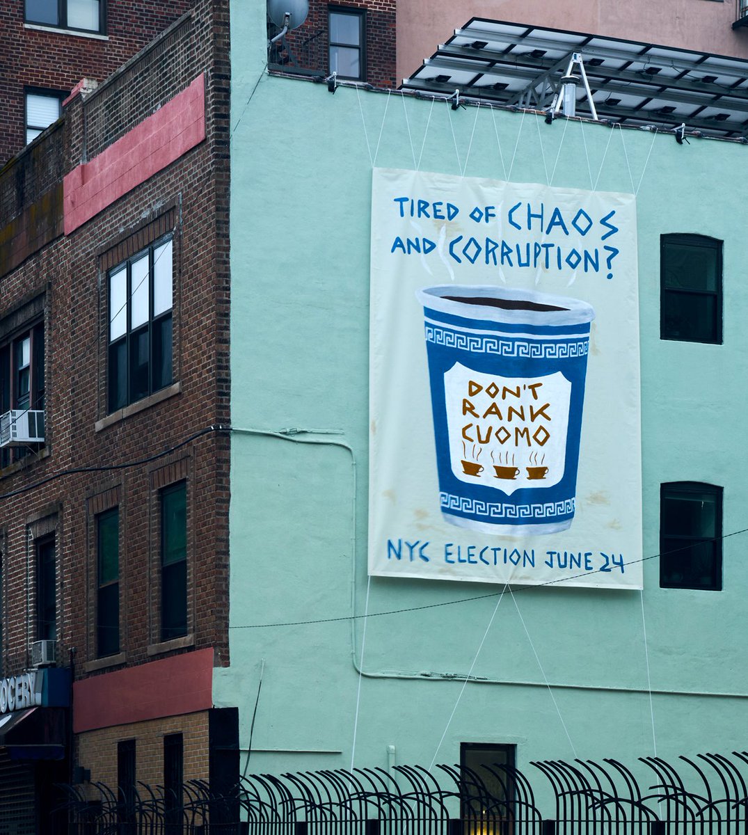 SPOTTED: Banner from the Look Loud movement art crew featuring DREAM messaging in Brooklyn 👀