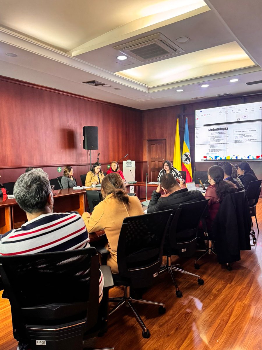 ProspectivaCund's tweet photo. ¡Transparencia en acción! 🌟 Desde @SecProspectiva, acompañamos al Despacho del Gobernador y entidades clave en la socialización del seguimiento al Índice de Transparencia y Acceso a la Información Pública - ITA. Impulsamos una cultura de #DatosAbiertos y transparencia en todo el territorio. 💡 

#GobiernoAbierto 
#soyprospectiva