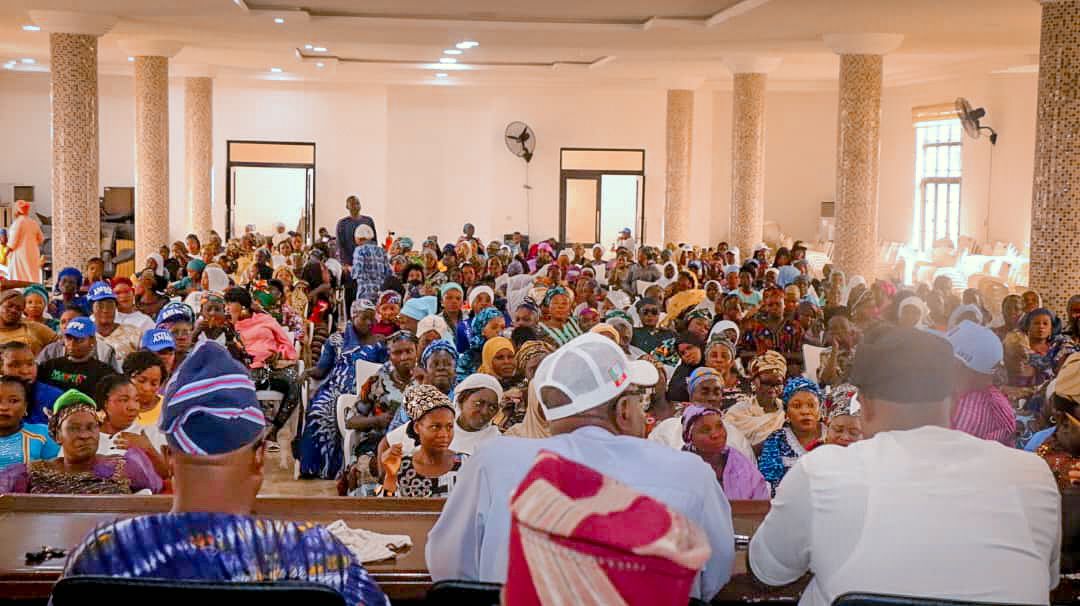 princeLima (@prince_limasas) on Twitter photo Earlier today <a href="/TIMOOwoeye/">Timothy Owoeye</a>, the chairman Àmbò movement, and other stakeholders, inaugurated the Women Assembly which cut across the 332 wards in Osun.
Which they are charged to evangelise the gospel of <a href="/OyebamijiBola/">Bola Oyebamiji</a> to all and sundry in Osun state.
<a href="/_chiefagbabiaka/">Lagos Landlord & Osun, Kwara Tenant🇳🇬 🇺🇬 🇬🇭</a>
<a href="/remiteo/">Remi OMOWAIYE</a> Earlier today <a href="/TIMOOwoeye/">Timothy Owoeye</a>, the chairman Àmbò movement, and other stakeholders, inaugurated the Women Assembly which cut across the 332 wards in Osun.
Which they are charged to evangelise the gospel of <a href="/OyebamijiBola/">Bola Oyebamiji</a> to all and sundry in Osun state.
<a href="/_chiefagbabiaka/">Lagos Landlord & Osun, Kwara Tenant🇳🇬 🇺🇬 🇬🇭</a>
<a href="/remiteo/">Remi OMOWAIYE</a>