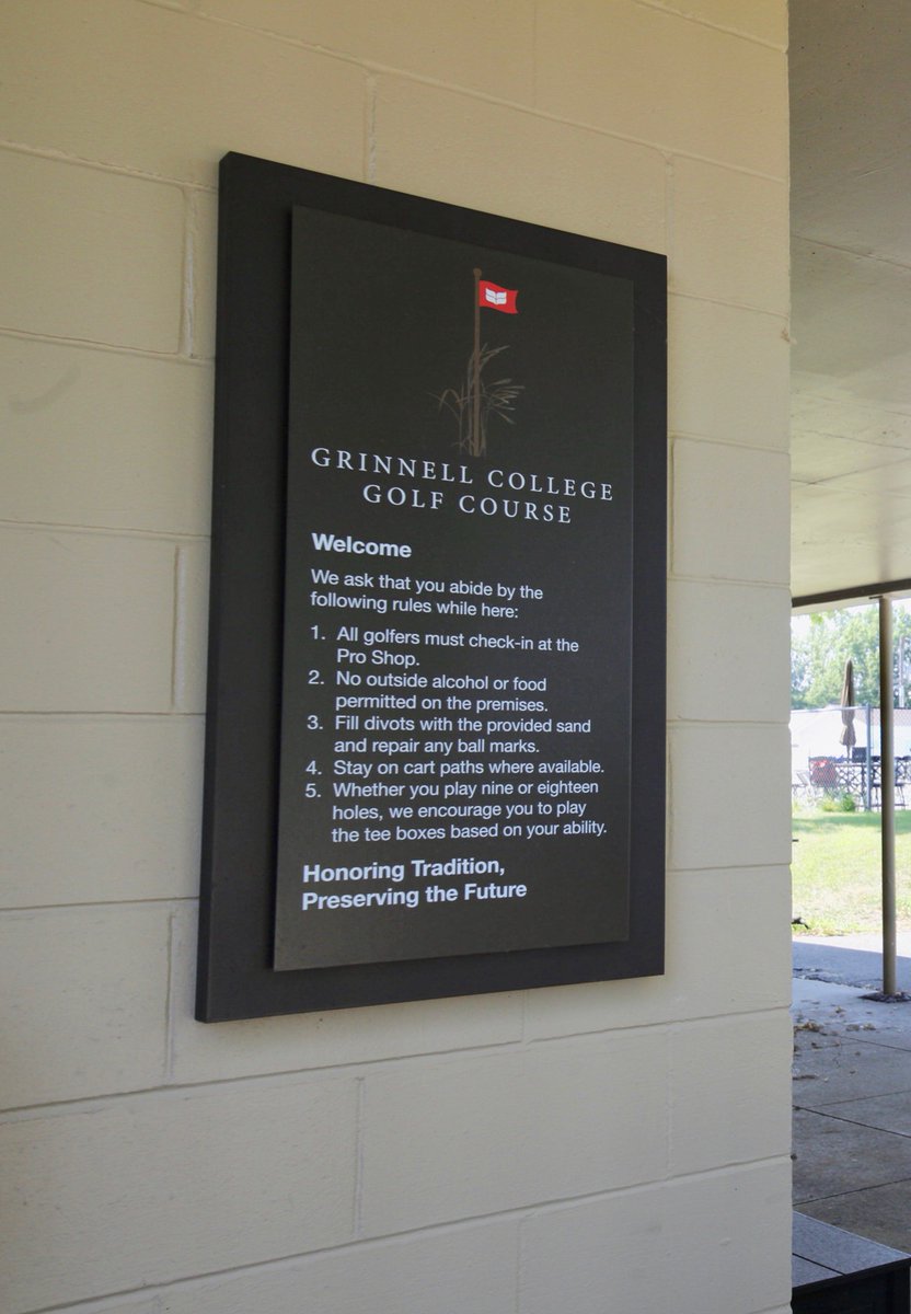 LatitudeSignage's tweet photo. Looking for a great place to play a round of golf? Check out Grinnell College Golf Course, complete with custom signs that work for tee box markers as well as wayfinding. https://t.co/59nfGXFNw1 

#customsigndesign #buildingsigns #signdesign #signage #golf #golfcourse https://t.co/O2GWYR9y6A