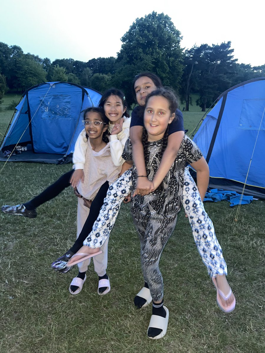 Miss Dunworth tweet media