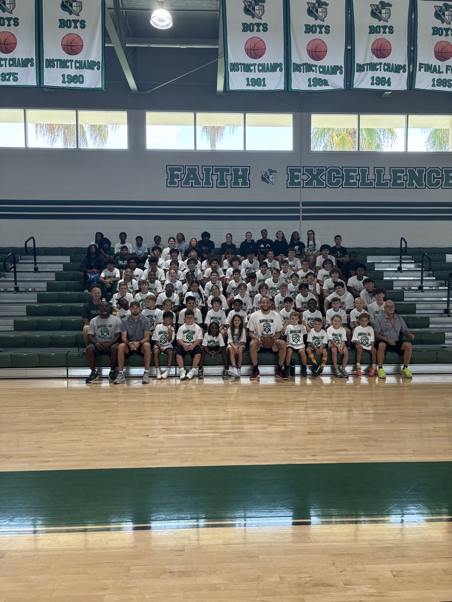 Tampa Catholic week 1 of camp. Week 2 is June 16-19 with spots still open. Learn from 2 pros, current NBA player Kevin Knox and former European pro Thomas Dziagwa.