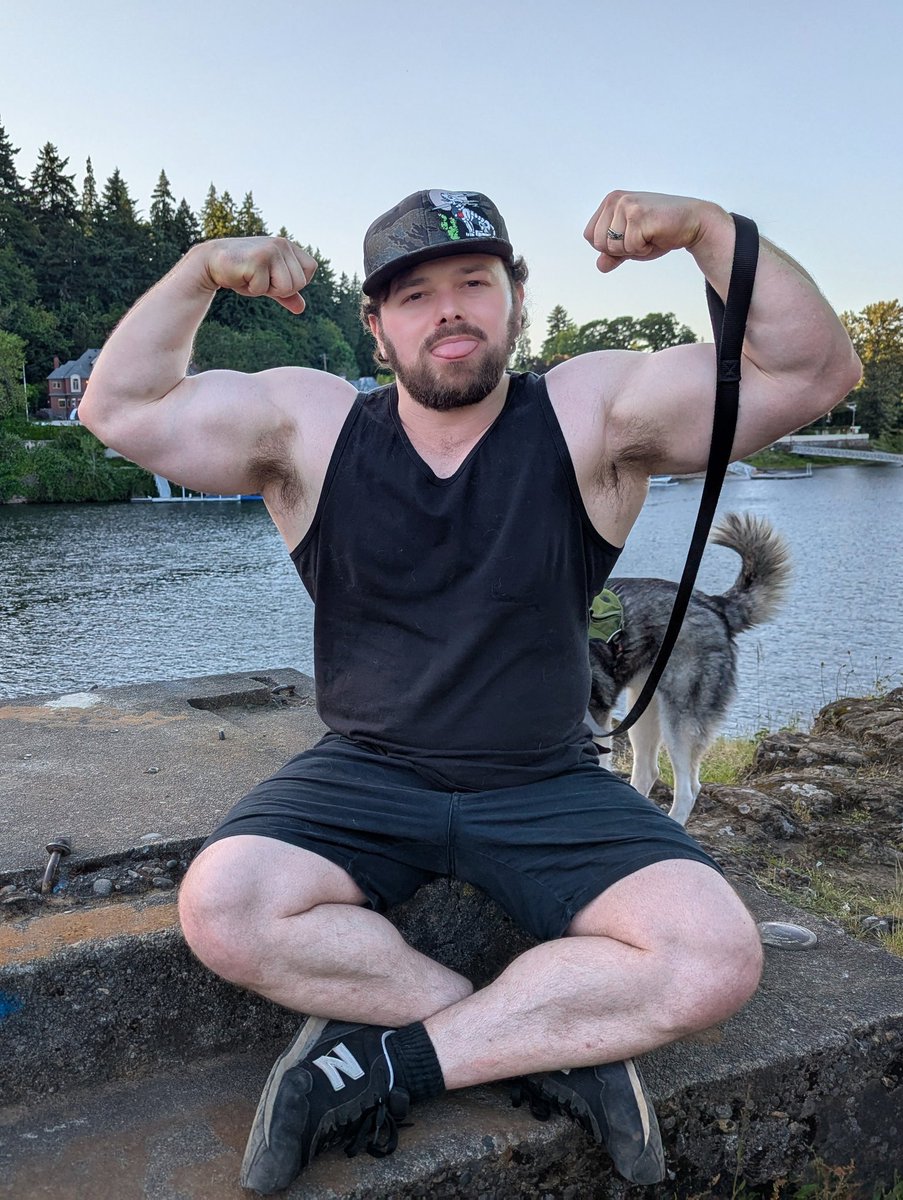 Pits and biceps break