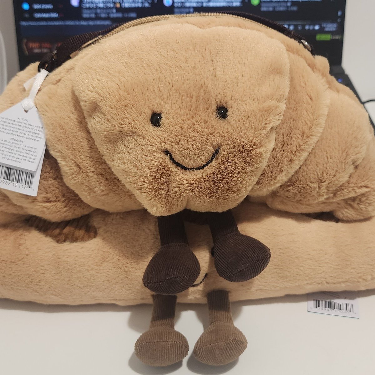 hinami_tw's tweet photo. Jellycat! https://t.co/DP8XnvRhvH
