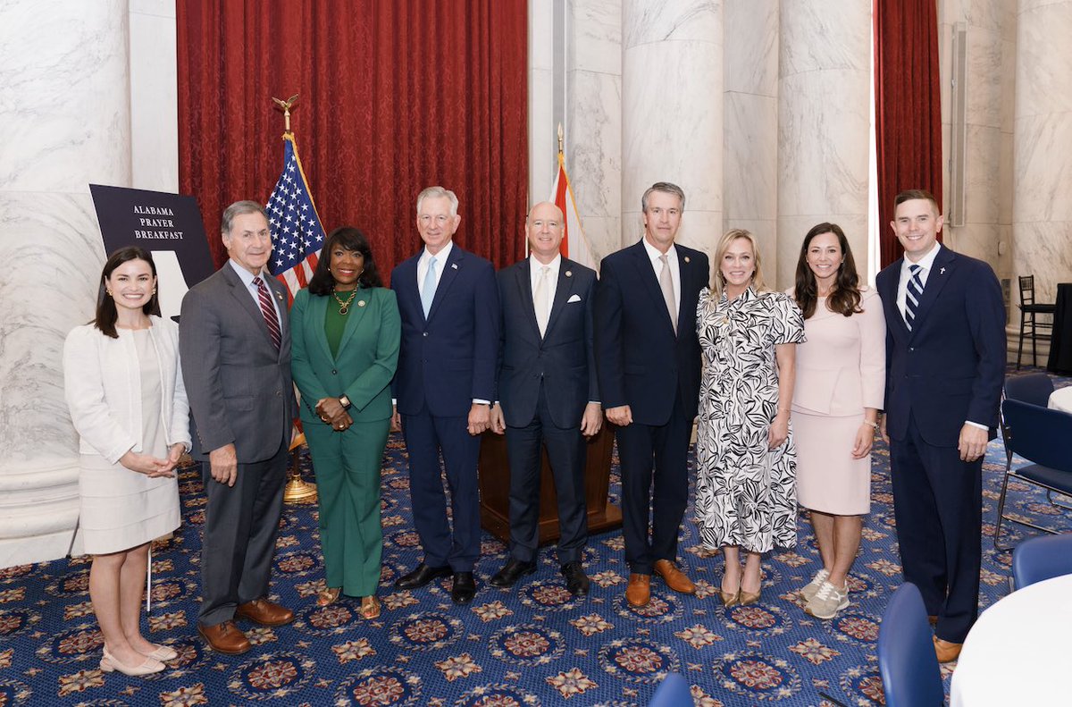 Robert_Aderholt's tweet photo. It was an honor to join my colleagues from the Alabama Delegation at this morning’s Alabama Prayer Breakfast. 

This annual gathering is a powerful reminder of the strength we find in faith and community as we come together to pray for our state and its future. https://t.co/6AKAgAXUXS