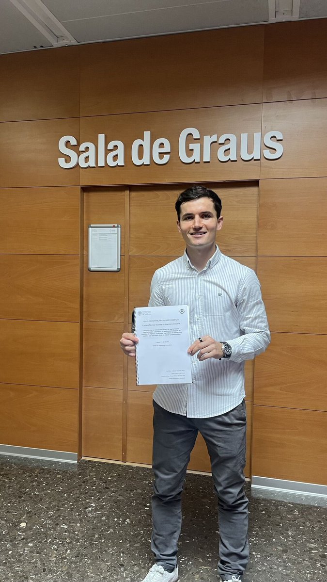 #ValenciaCF 🦇

Hugo Guillamón se ha graduado hoy en la carrera de Ingeniería Biomédica 

👨🏻‍🎓 Está noche será protagonista en <a href="/RadioestadioN/">Radioestadio Noche</a> a partir de las 23:30 para que nos lo cuente

📻101.2FM y 90.9FM
📱App Onda Cero
🖥Web ow.ly/CkJ550LJr7Z