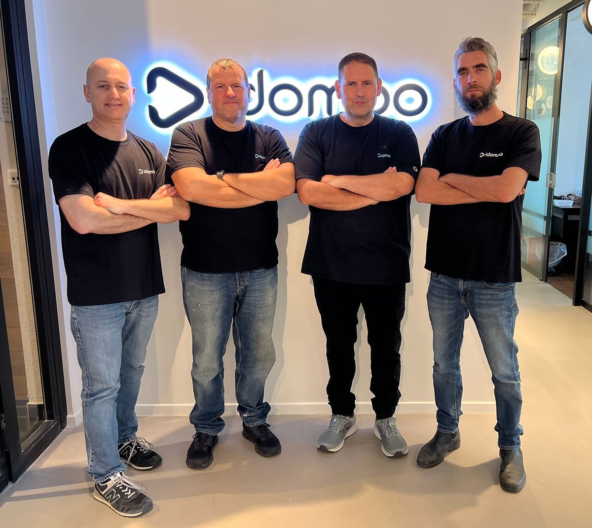 idomoo's tweet image. Big news! 🌟 This week, Idomoo signed a strategic collaboration with @awscloud, integrating Lucas AI Video Creator into AWS’s Amazon Q platform. Proud to be among their preferred partners, alongside the likes of
@Zoom and @asana.

 Stay tuned for more from Lucas!

#AIvideo #genAI…