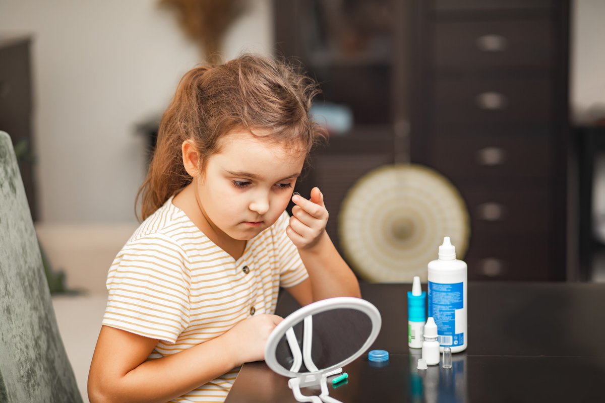 Getting patients of any age to properly wear and care for #contactlenses can be a big challenge. It is especially difficult when dealing with pediatric patients. Here, a checklist for getting children to be contact lens compliant: eyecarebusiness.com/issues/2025/ju…