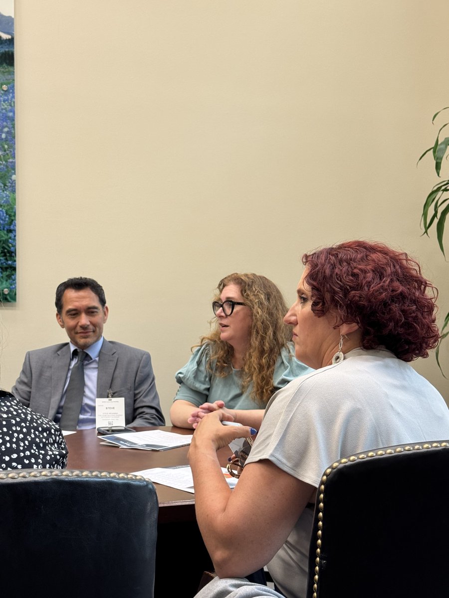 MBAKS members and staff are in Washington DC, along with NAHB and BIAW, visiting our elected legislators on Capitol Hill to encourage removing barriers to home ownership in King &amp; Snohomish Counties. #energychoice #housingcosts #workforce #MBAKS