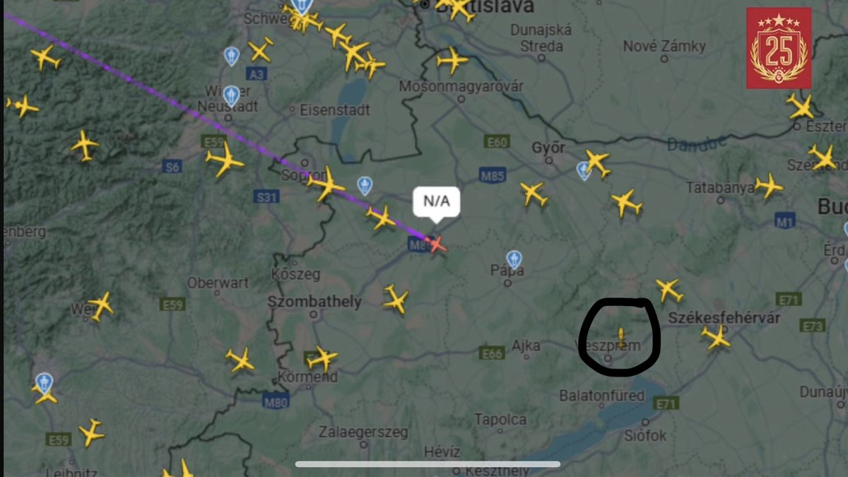 Şu helikoptere dikkat etsinler koç holding e ait olabilir bizimkinin üzerine sürüyor lanet olası pislik torbası
#LeroySane