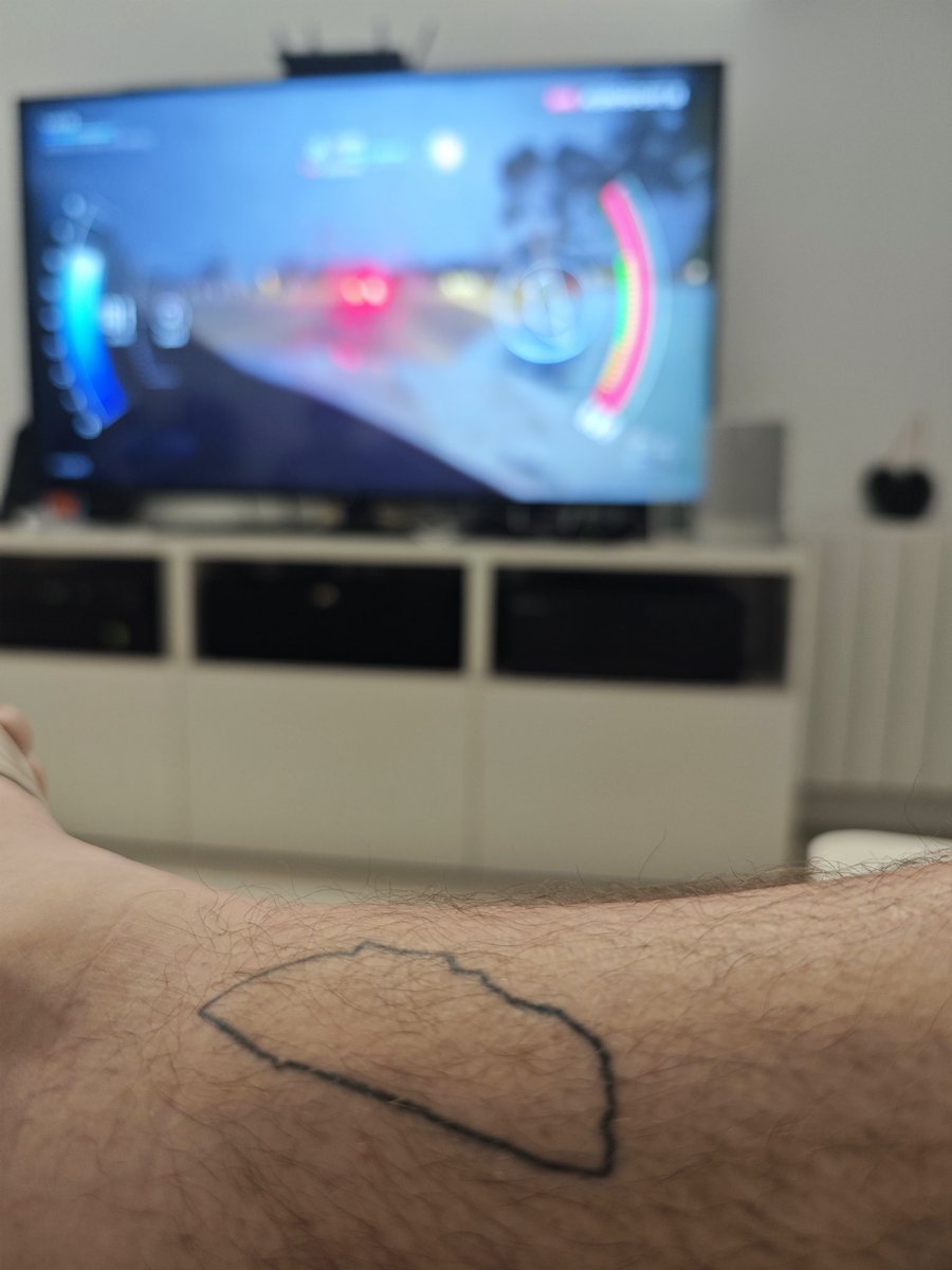 Avant_Slot's tweet photo. Con @SaldanaTomas y @JavieRubioF1 viendo la madre de todas las carreras. Cuando no se puede ir al circuito... Es sin duda la mejor opción. ¡Siempre se aprende algo! Maravilloso. https://t.co/sn6vFdpMyN