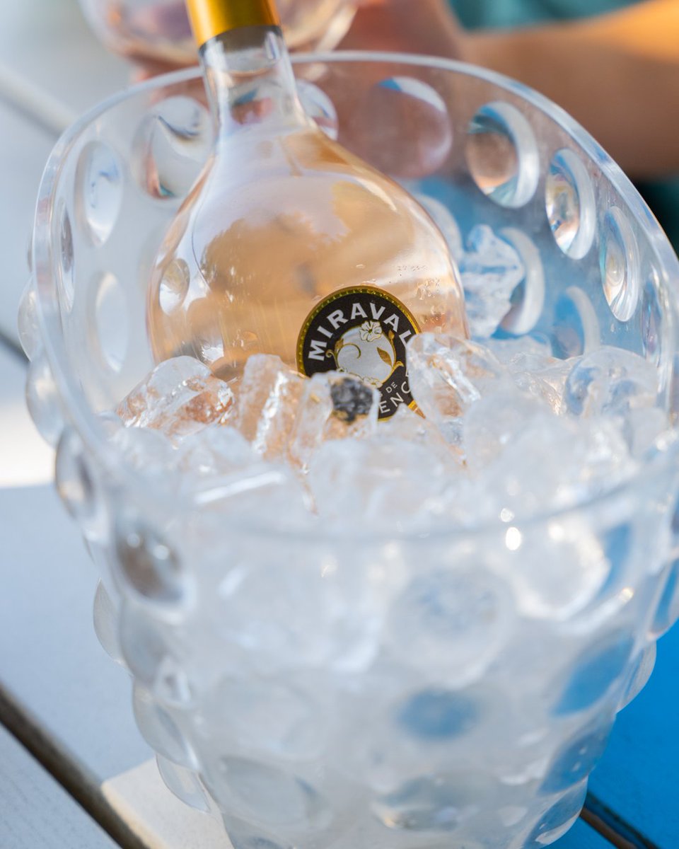 Step aboard the Miraval Spirit of the Riviera Yacht and set sail for summer 🛥️ Soak up the sunshine and sip on Provence rosé and martinis as you’re transported from London to the French Riviera - no passport required ☀️

➡️ Swipe to see the epic vessel you can step aboard 🫡