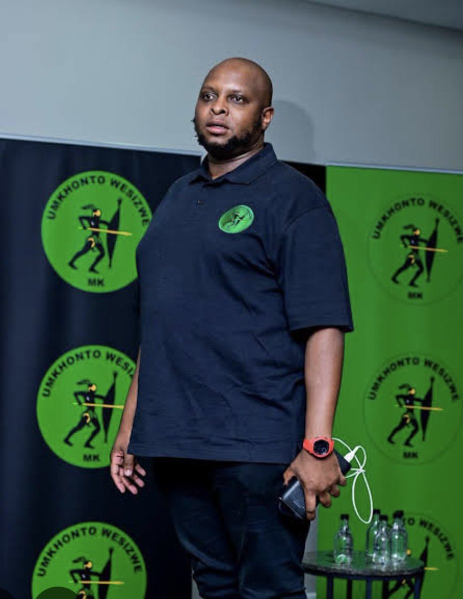 nkatareginald's tweet image. 👀 Is Floyd Shivambu headed for more political humiliation after his demotion in the MK Party? From firebrand to fallout — is this just the beginning of a bigger political spiral? 🌀🔥 #FloydShivambu #MKParty #PoliticalFallout #SAPolitics #BushiriSaga