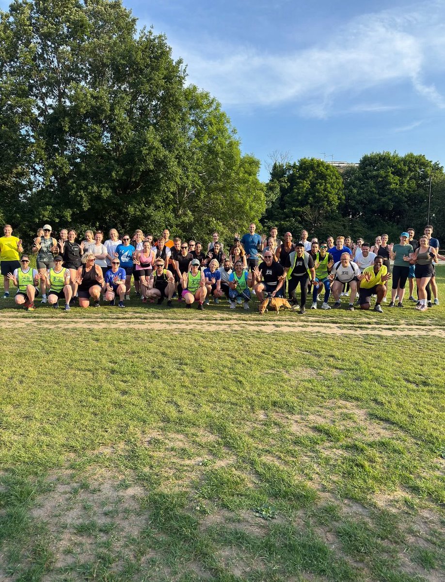 TootingRunClub's tweet image. Well done to everyone who joined us tonight! You are all superstars! ⭐️ 🏃🏽‍♀️