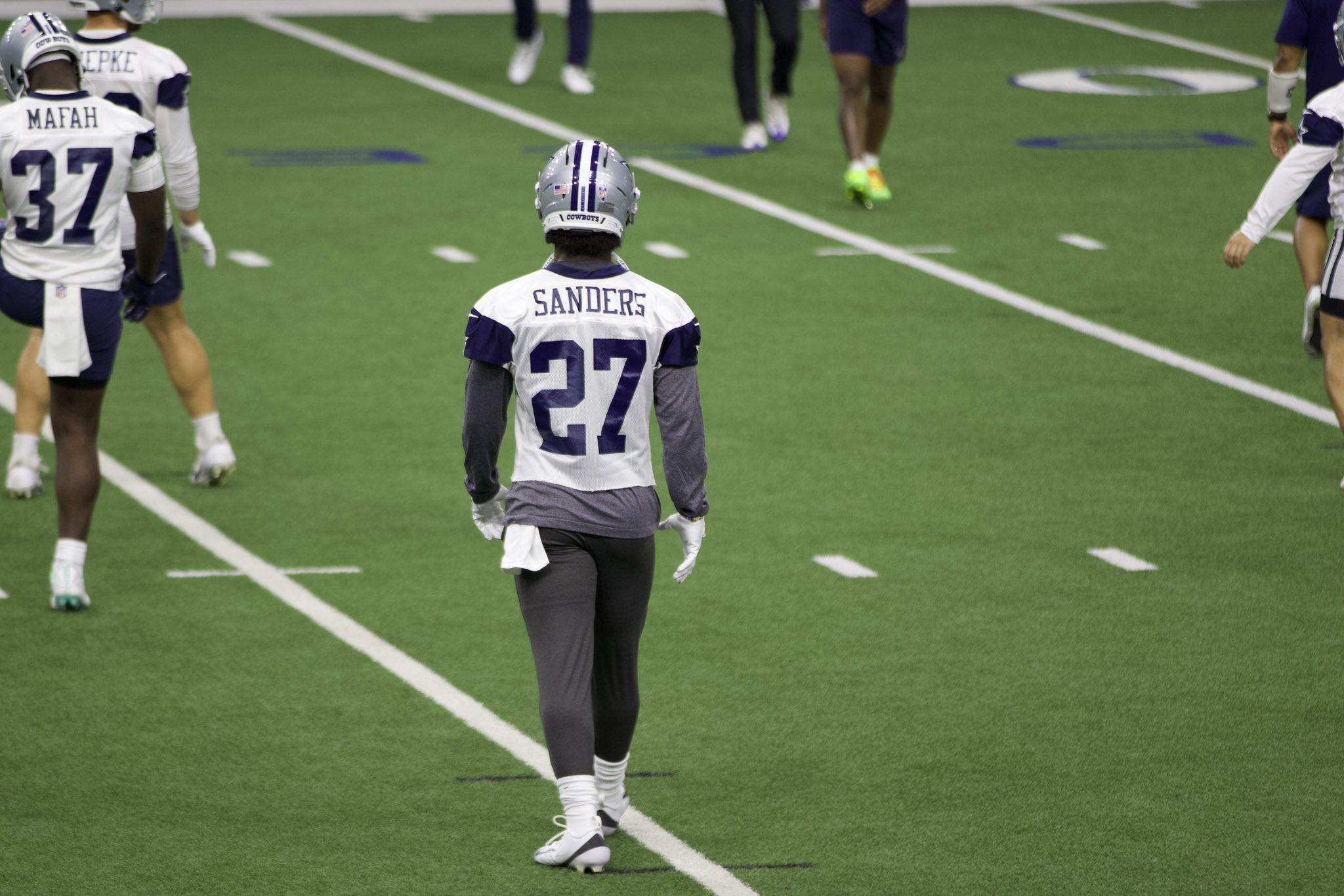Nick Harris on X: "Cowboys RB Miles Sanders got a few more opportunities  with the first-team unit today. It's been Sanders and Javonte Williams  getting the chances with the ones in mandatory