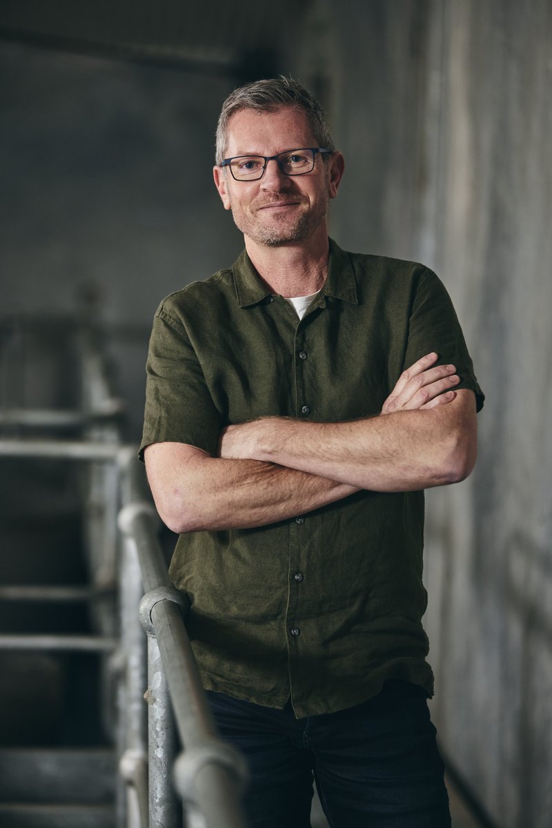 Meet Kyle Thompson 🍷 

Our Senior Winemaker has been with the team since 2006, blending old-world tradition with Kiwi innovation to craft award-winning wines.

Thanks for all you do Kyle! 🥂