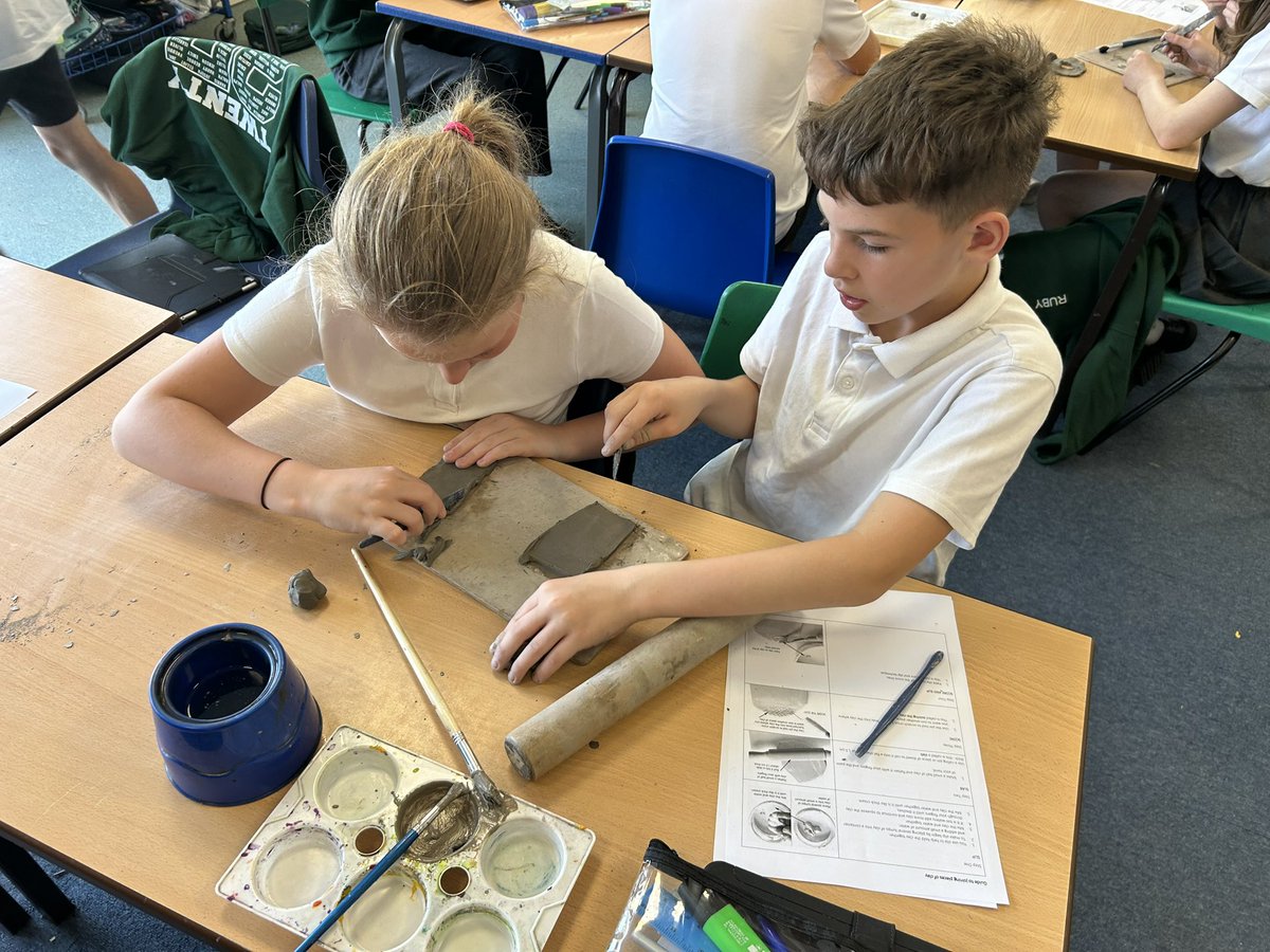 We have been experimenting with different sculpture tools in Art today. We will be making our own ceramic Mayan masks over the next few weeks! #TheGatesArt 🎨