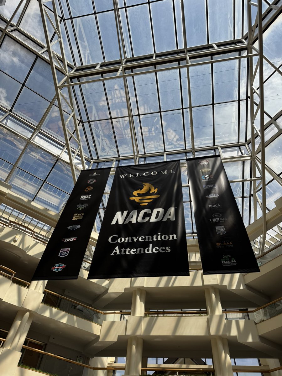 Red & Black Ops tweet media