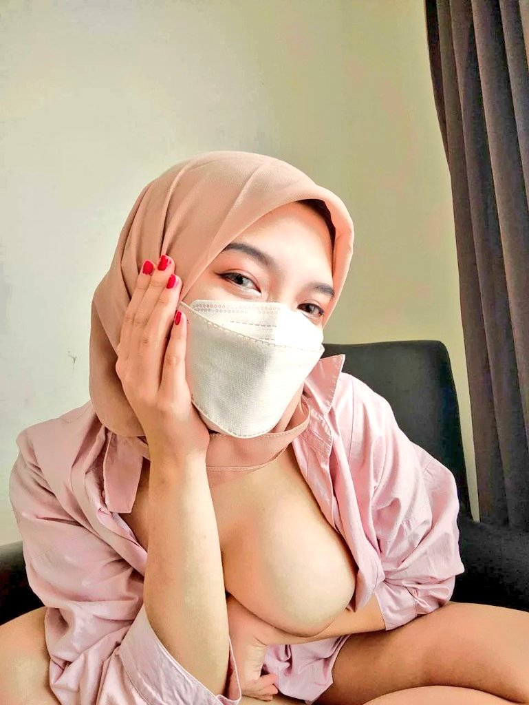 kitty80hay's tweet photo. https://t.co/6RoIQjaTA8