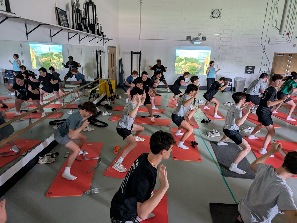 Thank you #CrescentMoonYogaandWellness today for #GSD today with our Student Athletes <a href="/PValleyFootball/">Pascack Valley Football</a>