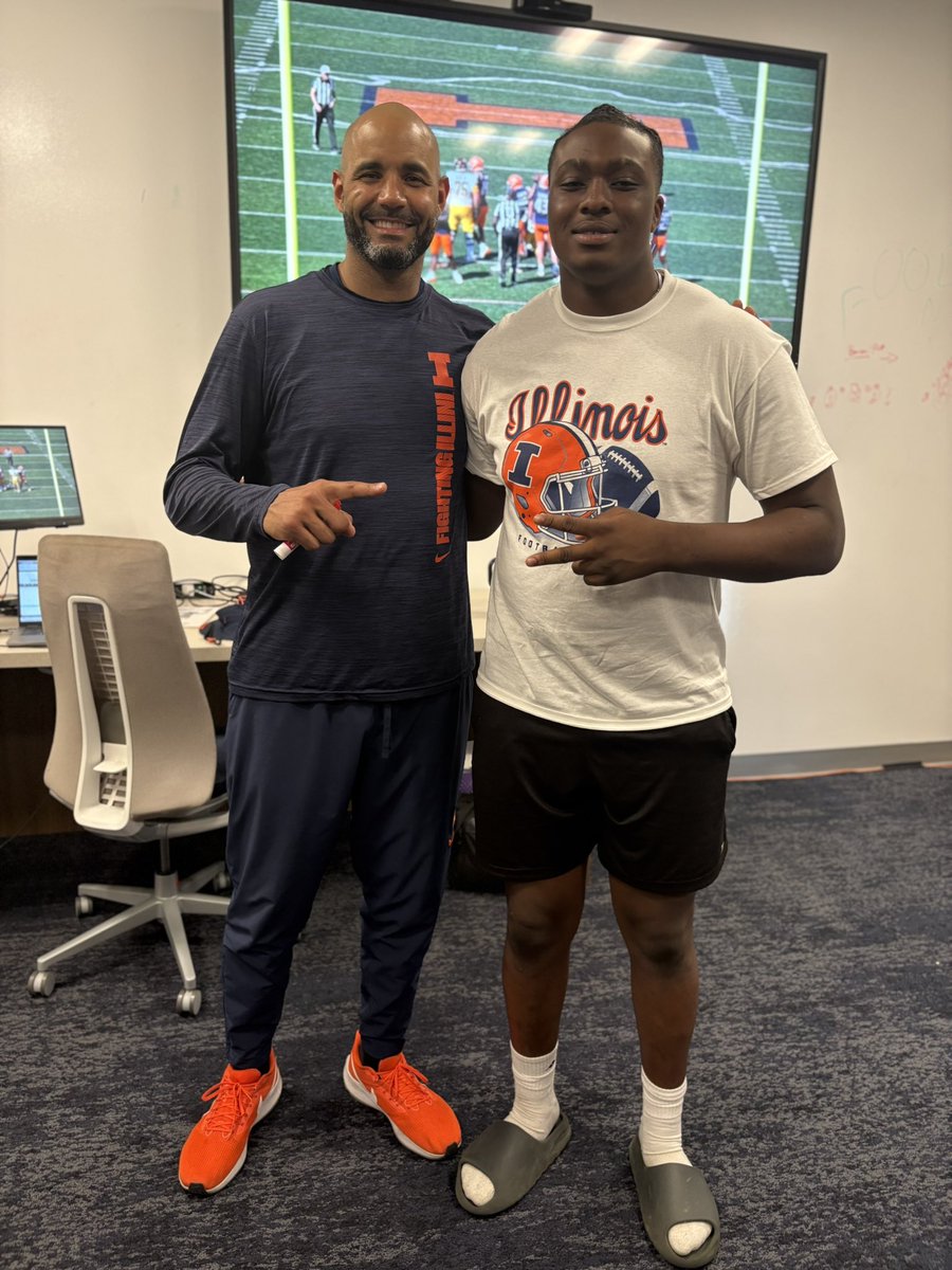 Dami Sowunmi (@dami_sowunmi) on Twitter photo Had a great time at <a href="/IlliniFootball/">Illinois Football</a> big man camp. Loved the intensity and competition on the field. It was great to talk to <a href="/CoachJamison/">Terrance Jamison</a> and <a href="/2_adjames/">Coach James</a>. Canโt wait to be back!
<a href="/BrandenSharpe23/">Branden Sharpe</a> <a href="/mdwestathletics/">Midwest Athletics Academy & Events</a> <a href="/Bryan_Ault/">Bryan Ault - Midwest Scout</a> <a href="/Recruit2Illini/">UI Zone</a> <a href="/Mrah60/">Nick Atkins-Harris</a> <a href="/Mezziahs_93/">Mezziahs McDaniel</a> <a href="/SWiltfong_/">Steve Wiltfong</a> Had a great time at <a href="/IlliniFootball/">Illinois Football</a> big man camp. Loved the intensity and competition on the field. It was great to talk to <a href="/CoachJamison/">Terrance Jamison</a> and <a href="/2_adjames/">Coach James</a>. Canโt wait to be back!
<a href="/BrandenSharpe23/">Branden Sharpe</a> <a href="/mdwestathletics/">Midwest Athletics Academy & Events</a> <a href="/Bryan_Ault/">Bryan Ault - Midwest Scout</a> <a href="/Recruit2Illini/">UI Zone</a> <a href="/Mrah60/">Nick Atkins-Harris</a> <a href="/Mezziahs_93/">Mezziahs McDaniel</a> <a href="/SWiltfong_/">Steve Wiltfong</a>