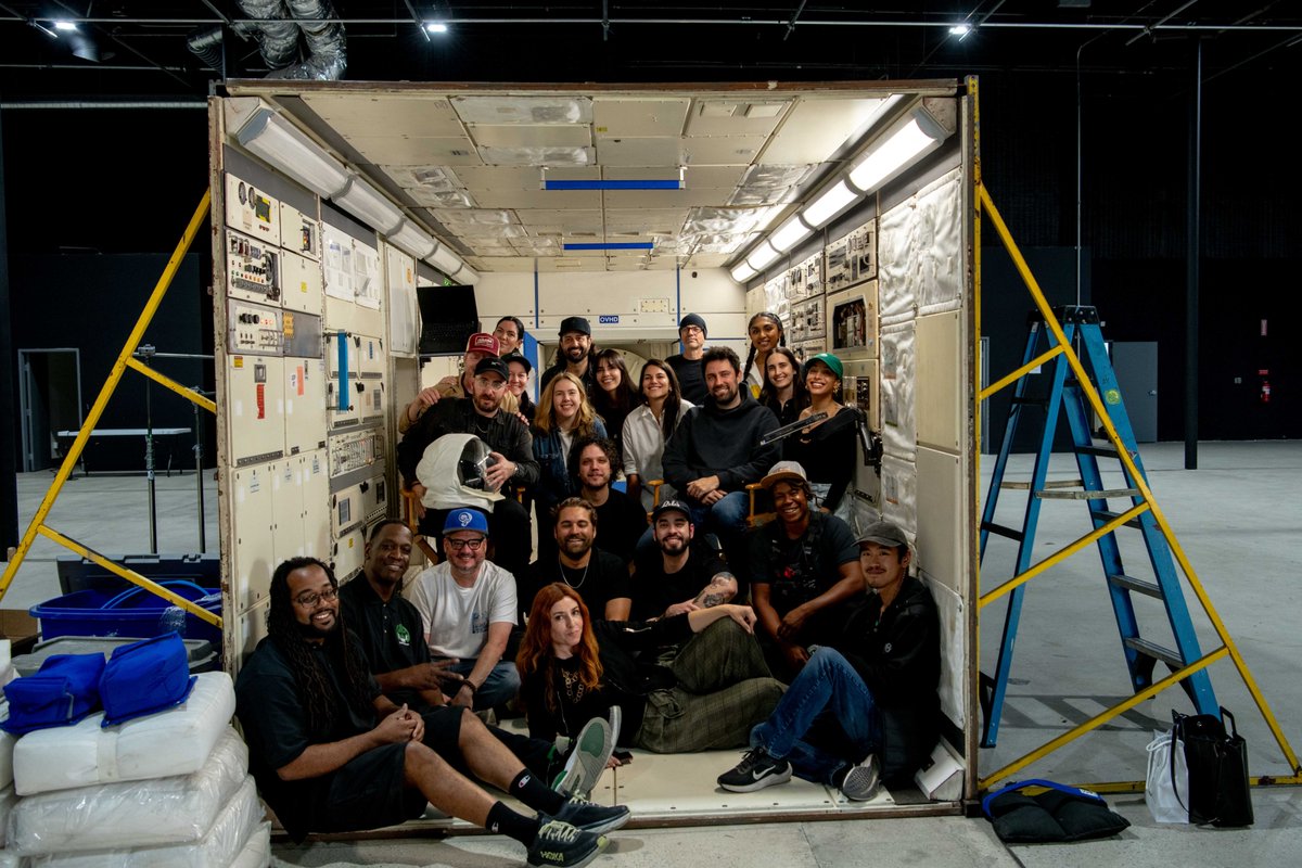 SFNFT_io's tweet photo. You’re only as good as the people around you—and we’re lucky to be surrounded by the best. Grateful for our crews, directors, and producers who bring it every time at Schofield’s Flowers. https://t.co/YyKd4c7x3S