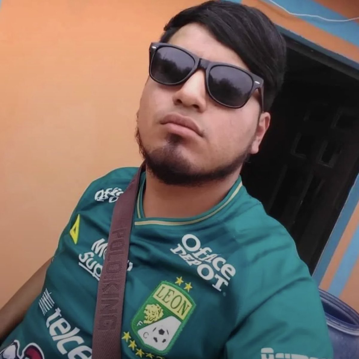 gente que se parece al fedelobo (@fedelobont) on Twitter photo 