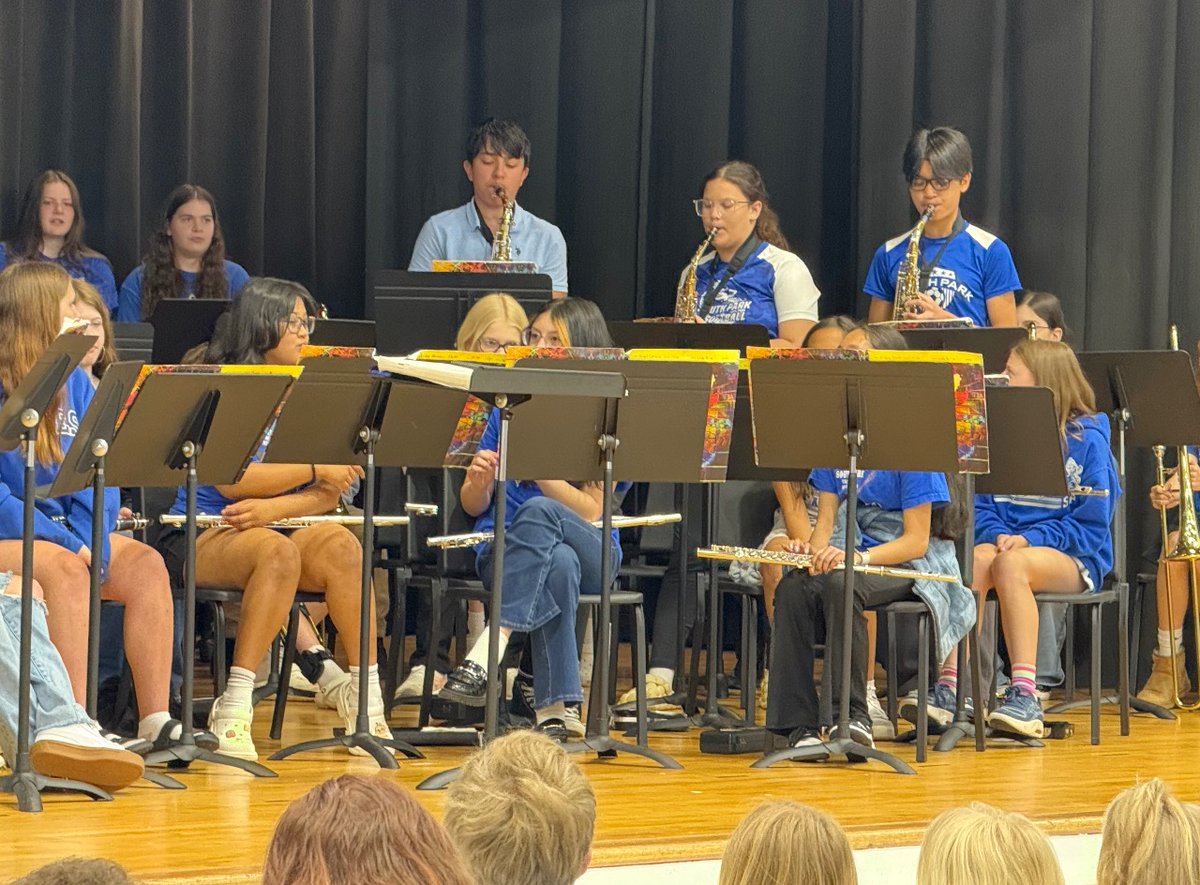 South Park Middle School's 7th &amp; 8th Grade Band traveled to play for 3rd &amp; 4th grade students during the final week of school! 
Students were able to highlight their instrument for the SPEC students. Great job by our SPMS musicians under the direction of Mrs. Barbone! #SPSoars