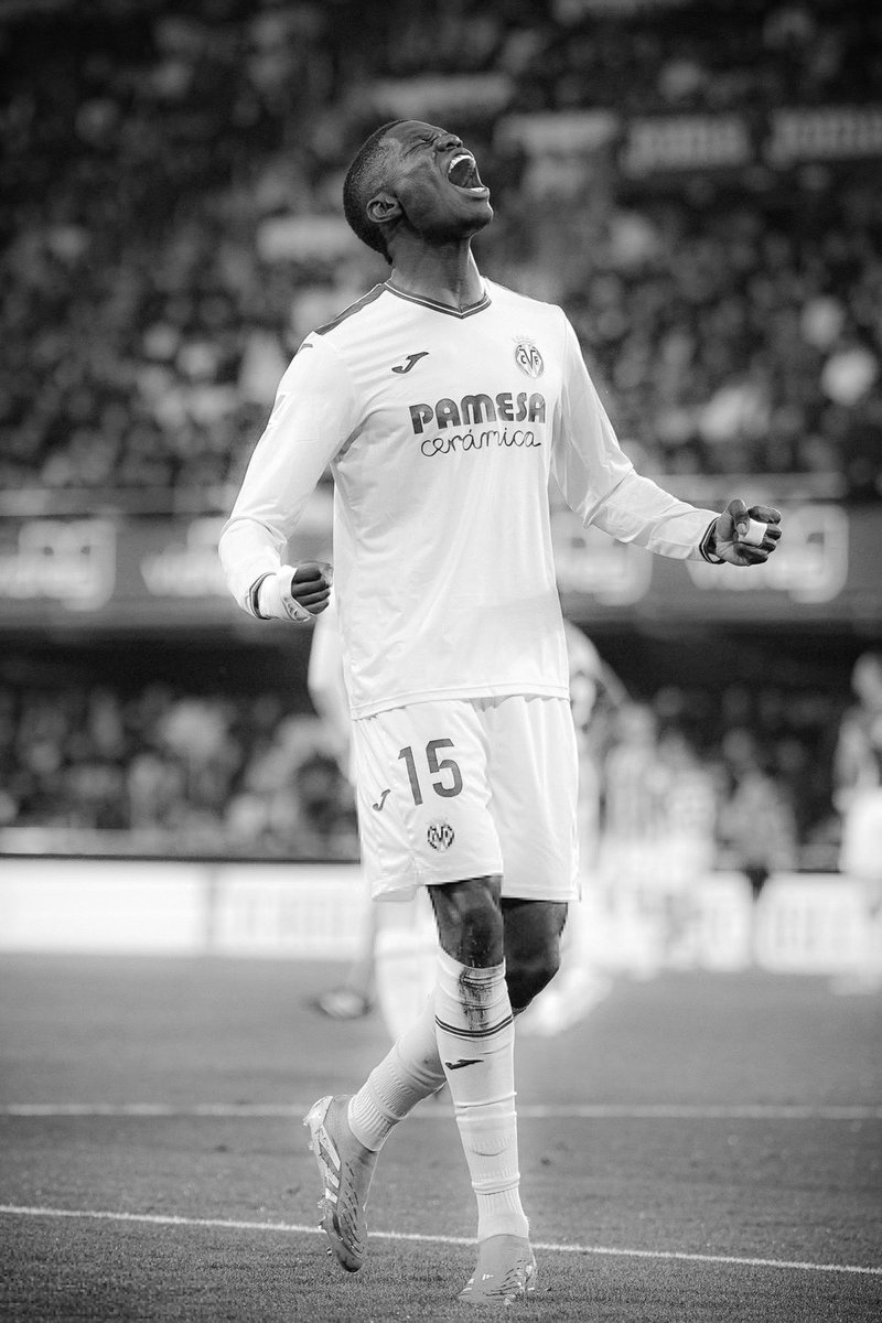 JoyTime96's tweet photo. @ibuu_4real Thierno Barry il devenir quelqu’un je le sens https://t.co/Ex0lSV6lgW