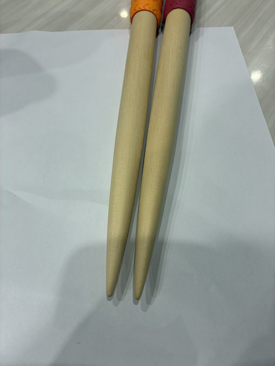 前の形状微妙だったから手直し
かんな跡ちょっと着いちゃったからお値下げしてPayPay2700円で買ってくれる方募集してます

スペックはALTにあります