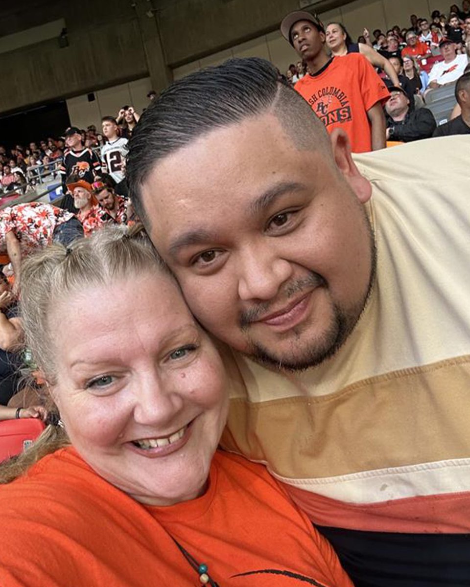 UFCW_1518's tweet image. We had a roar-some time at the BC Lions' opening game this weekend with the lucky members who won tickets in our giveaway — made even better by a Lions victory! 🦁🎉
Thanks again to everyone who entered, and keep your eyes peeled for next season's competition 👀