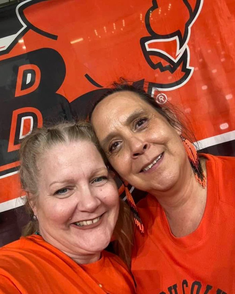 UFCW_1518's tweet image. We had a roar-some time at the BC Lions' opening game this weekend with the lucky members who won tickets in our giveaway — made even better by a Lions victory! 🦁🎉
Thanks again to everyone who entered, and keep your eyes peeled for next season's competition 👀
