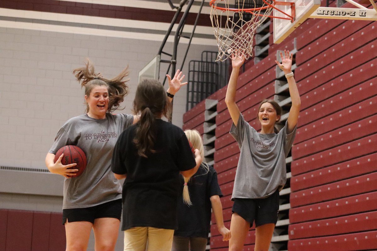 UW-La Crosse WBB tweet media