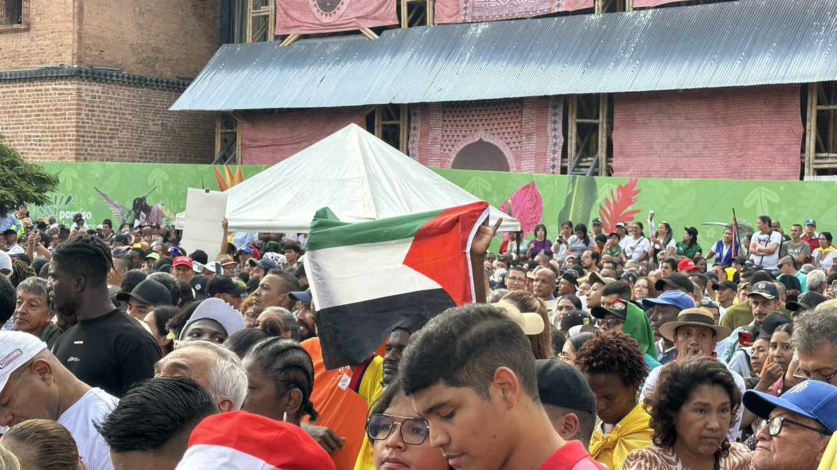 Cali cree en la vida y en la democracia carajo!!