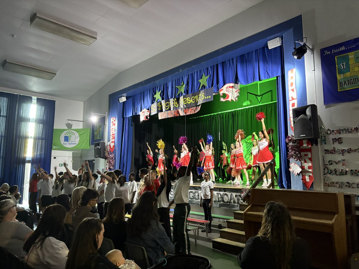 Well done to our amazing pupils who gave it their all on the stage the last 2 nights in High School Musical. You have filled our hearts with pride and our heads with way too catchy songs! Big thanks to Mr Woods, Mrs McShane, Miss Gallagher and Miss Murray for all their hard work.