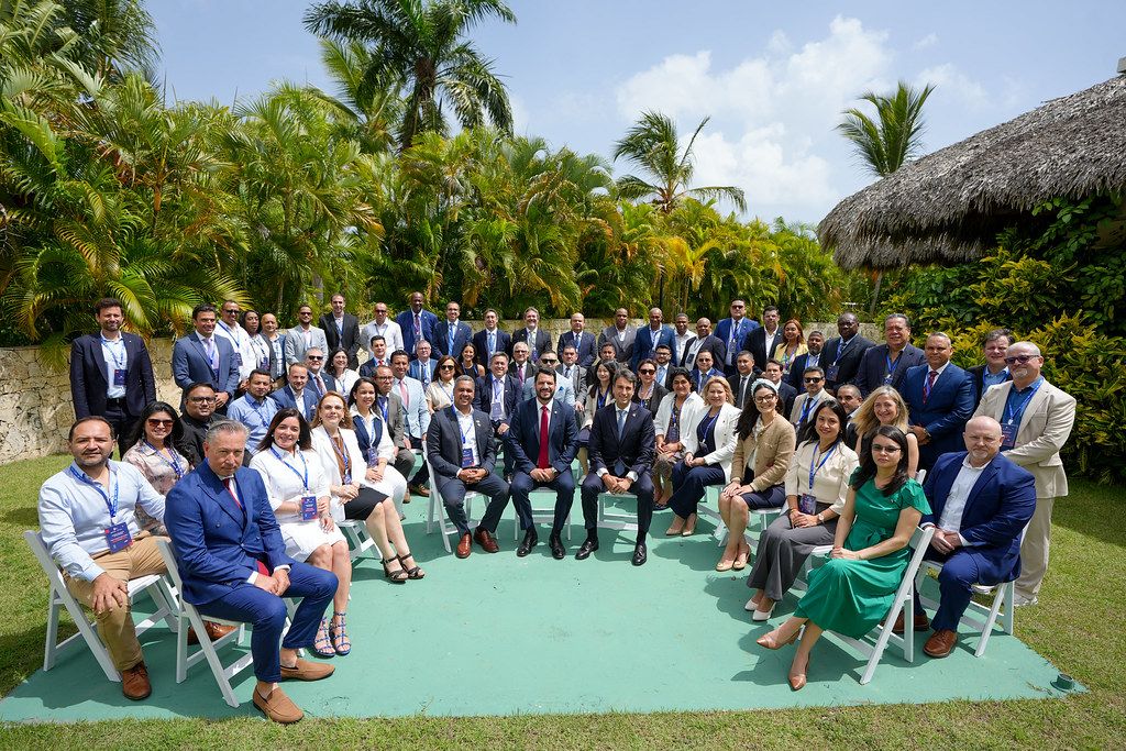 Este encuentro no solo reflexiona, construye.

Cada diálogo impulsa el desarrollo postal, la eficiencia logística y la inclusión comercial en la región.

📍Gracias a República Dominicana por ser sede de este magno evento.

¡Seguimos avanzando! 💬

#UPAEP #UPU #CorreoAduana2025