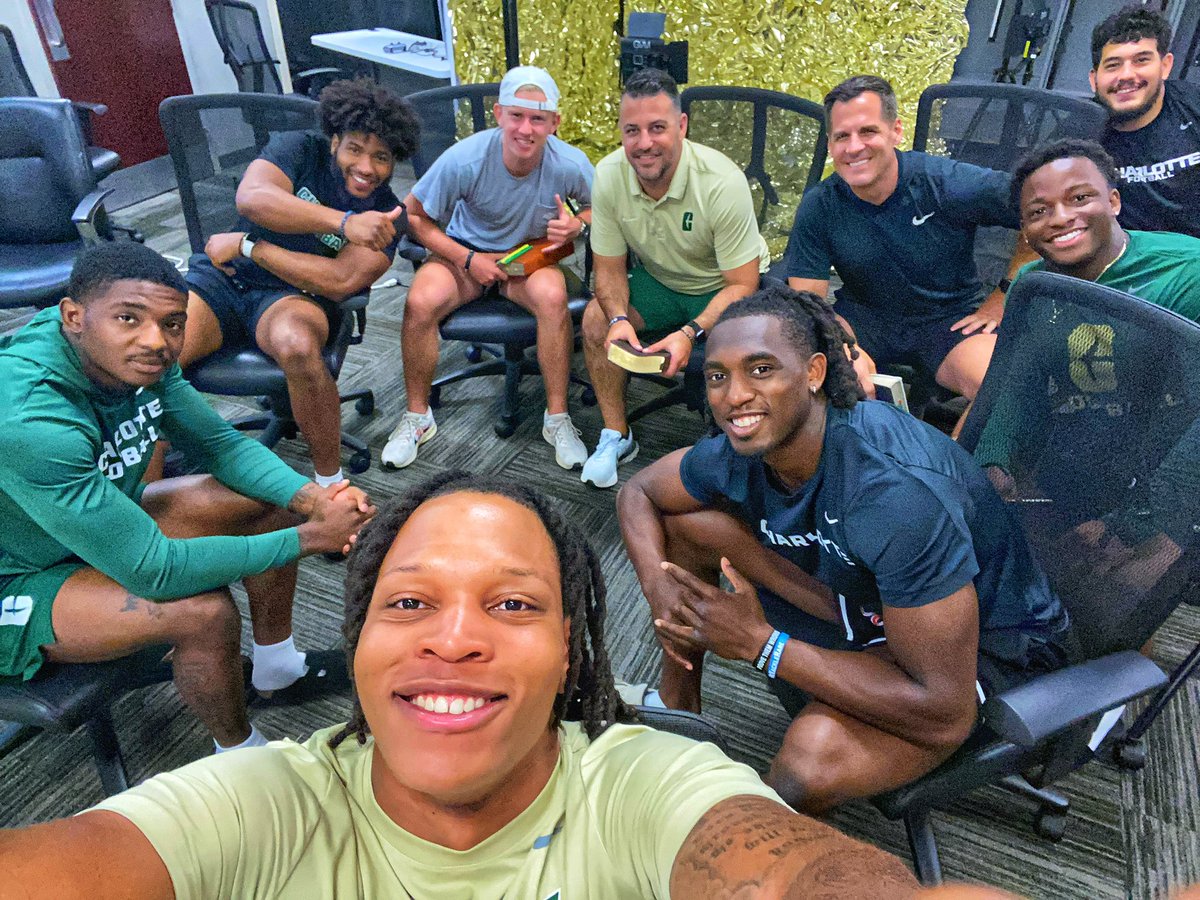 Love getting after it with these guys. ⛏️ #ROCKSOLID <a href="/CharlotteFTBL/">Charlotte Football</a>