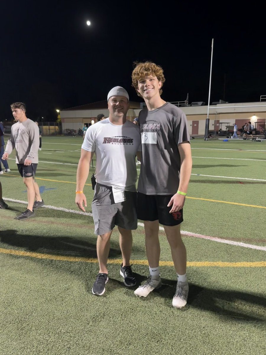 _CalebShaffer's tweet photo. Had a great time at the University of Redlands and Ivy League camp as a defensive end! Thank you to all of the coaches who helped me!
@UR_CoachLord 
@UR_CoachBennett 
@Sean_Reeder 
@Coach_MMac 
@CoachRamey_ 
@CoachRocket73 
@Coach1Fernandez 
@CoachA1998 https://t.co/4p51CVbRxo