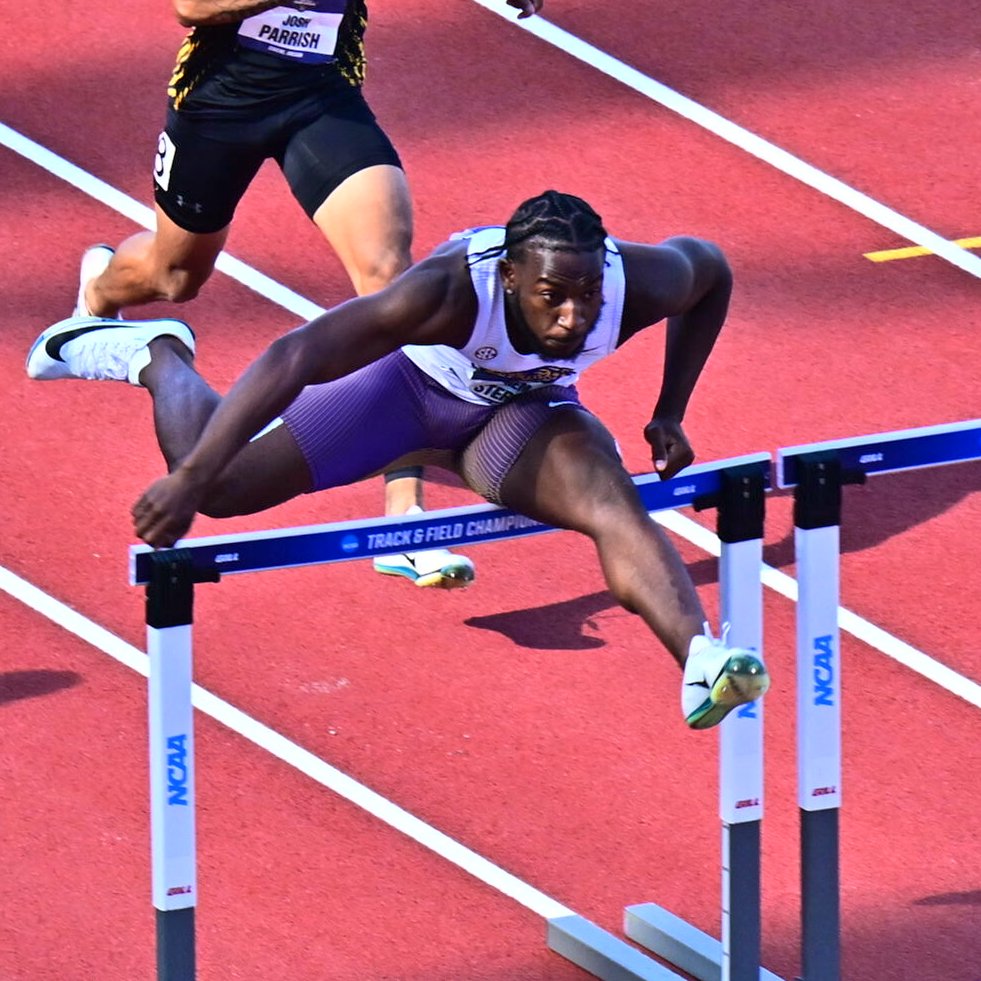 LSUTrackField's tweet image. Jahiem Stern moves up to No. 3 in LSU history with the big Q! 👀

⏱️ 13.29 seconds (+1.1 m/s)
⏭️ Friday @ 7:42 p.m. CT

#NCAATF | 📺 Watch on ESPN