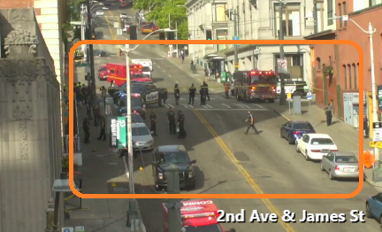 .
@SeattlePD
제임스 스트리트 3번가에서 모든 방향으로 교차로를 차단하는 활동.