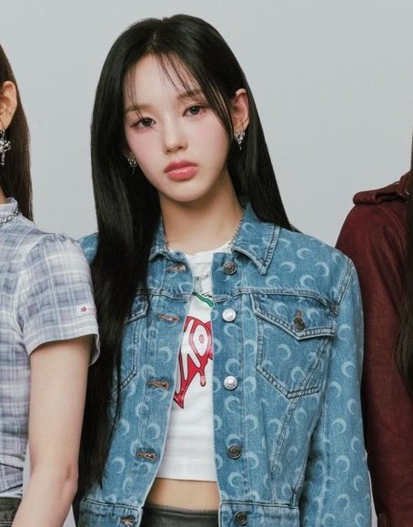 📸 | DIVINA! Fotos da #SARANG para a ELLEgirl JP Magazine.

#RYUSARANG #유사랑 #izna #이즈나