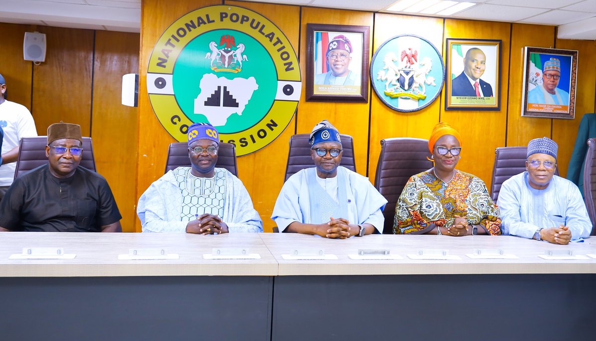 natpopcom's tweet image. NPC AND NASRDA FORGE PARTNERSHIP FOR UPCOMING CENSUS
Today, the NPC Chairman, Hon. Nasir Isa Kwarra, received in audience the Director-General of National Space Research and Development Agency (NASRDA), Dr. Matthew Olumide Adepoju, and his management team at the NPC HQ in Abuja.