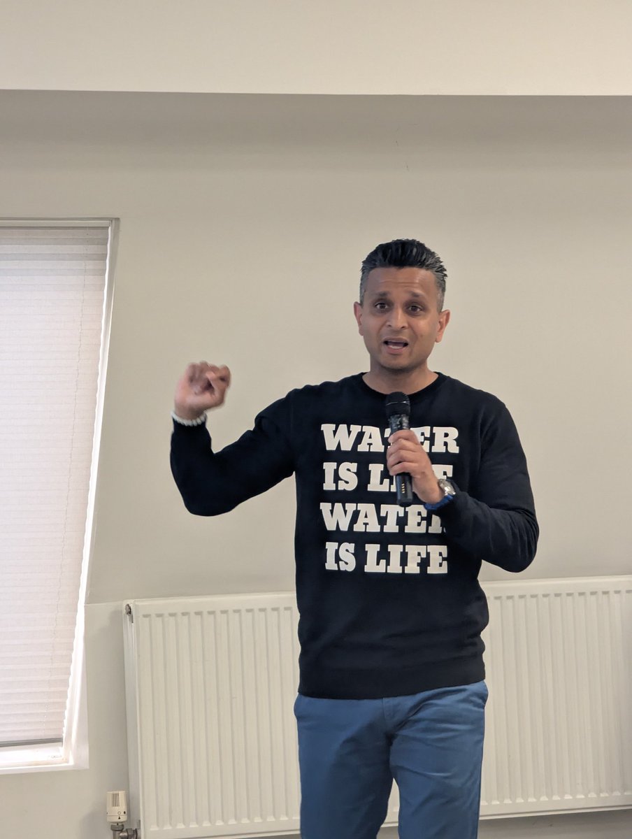Day 1 of the <a href="/ECORISC_CDT/">ECORISC CDT</a> conference ended with a water tasting activity led by <a href="/MilinonWater/">Milin Patel</a>. Yorkshire tap water did particularly well.