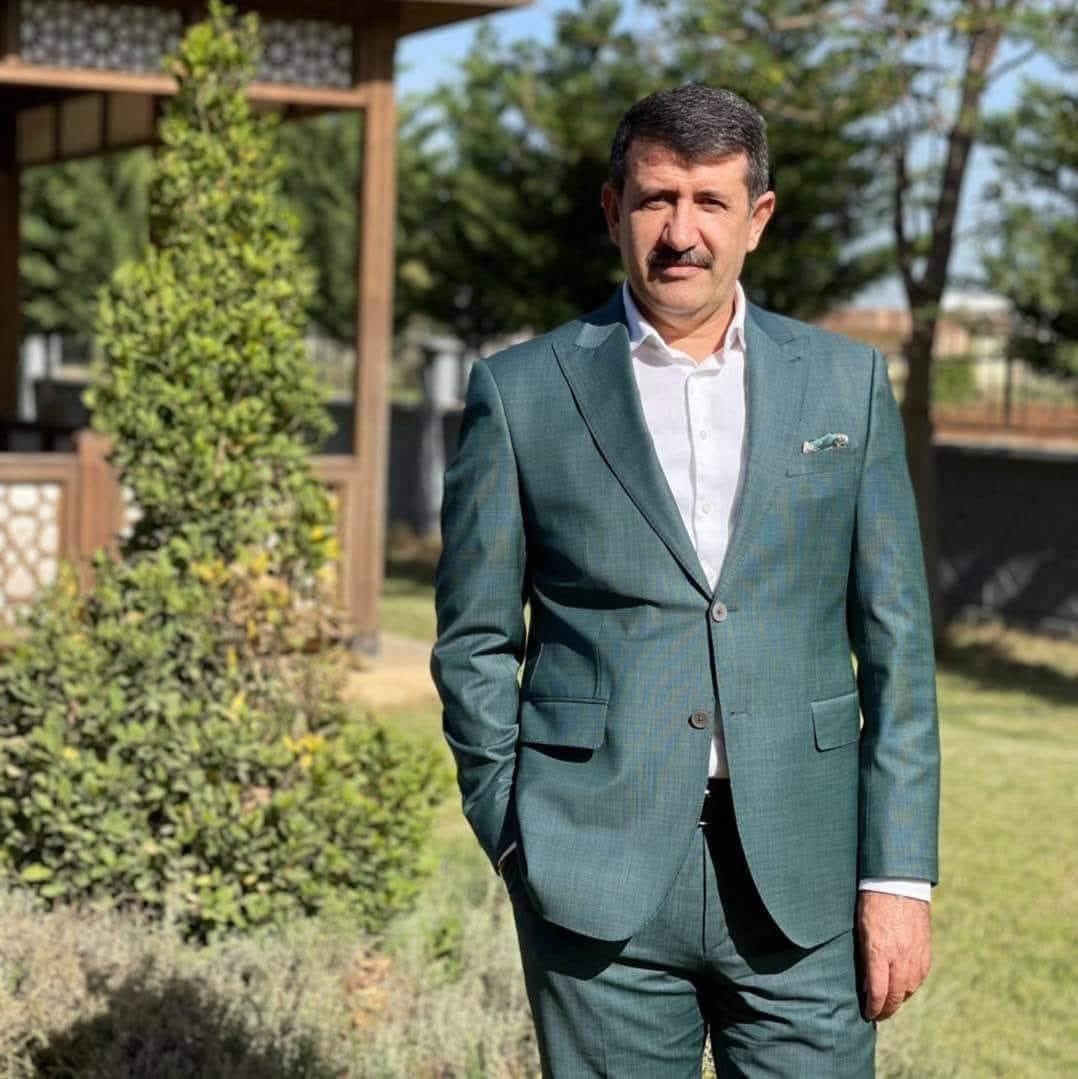 📍Şanlıurfa 
Her ne olursa olsun 
Kim ne derse desin,
zaman farketmez 

Tek siyasi partimiz 
<a href="/MehmetEkinci63/">Mehmet EKİNCİ 🇹🇷</a> dir.

#tbmm
#meclis
#Hashtag