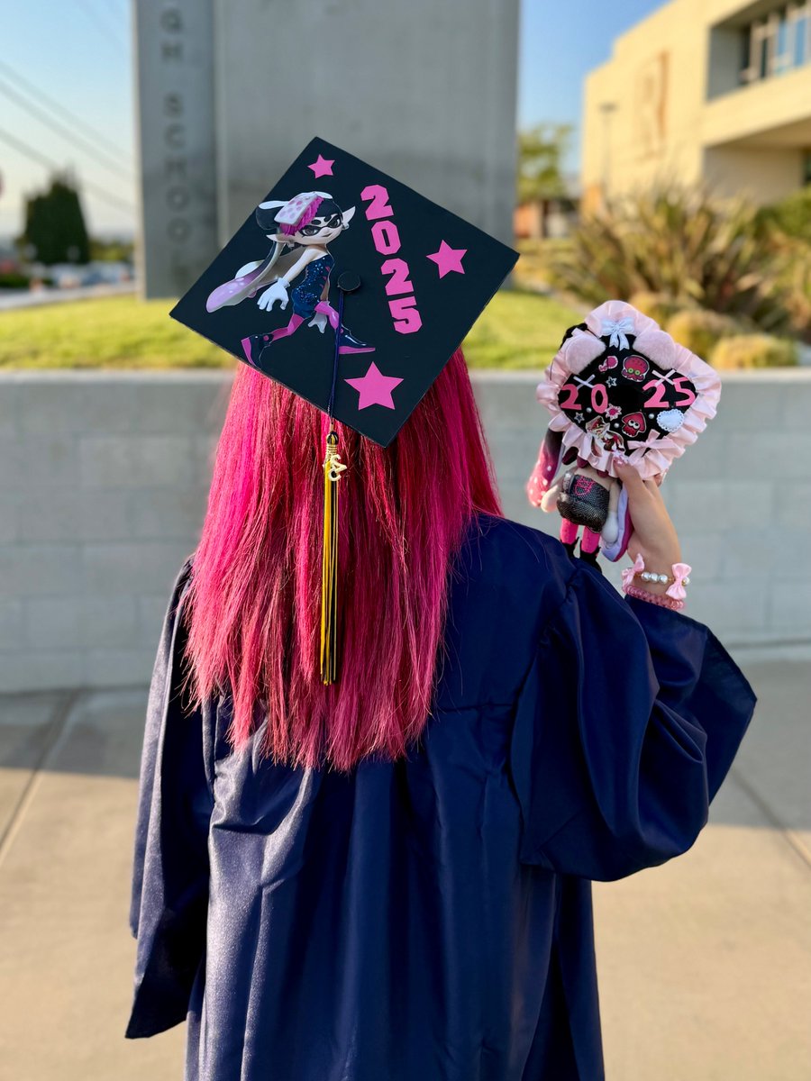 𐔌 𝒄𝒆𝒄𝒆 🎀 ྀི˖ ࣪ tweet media