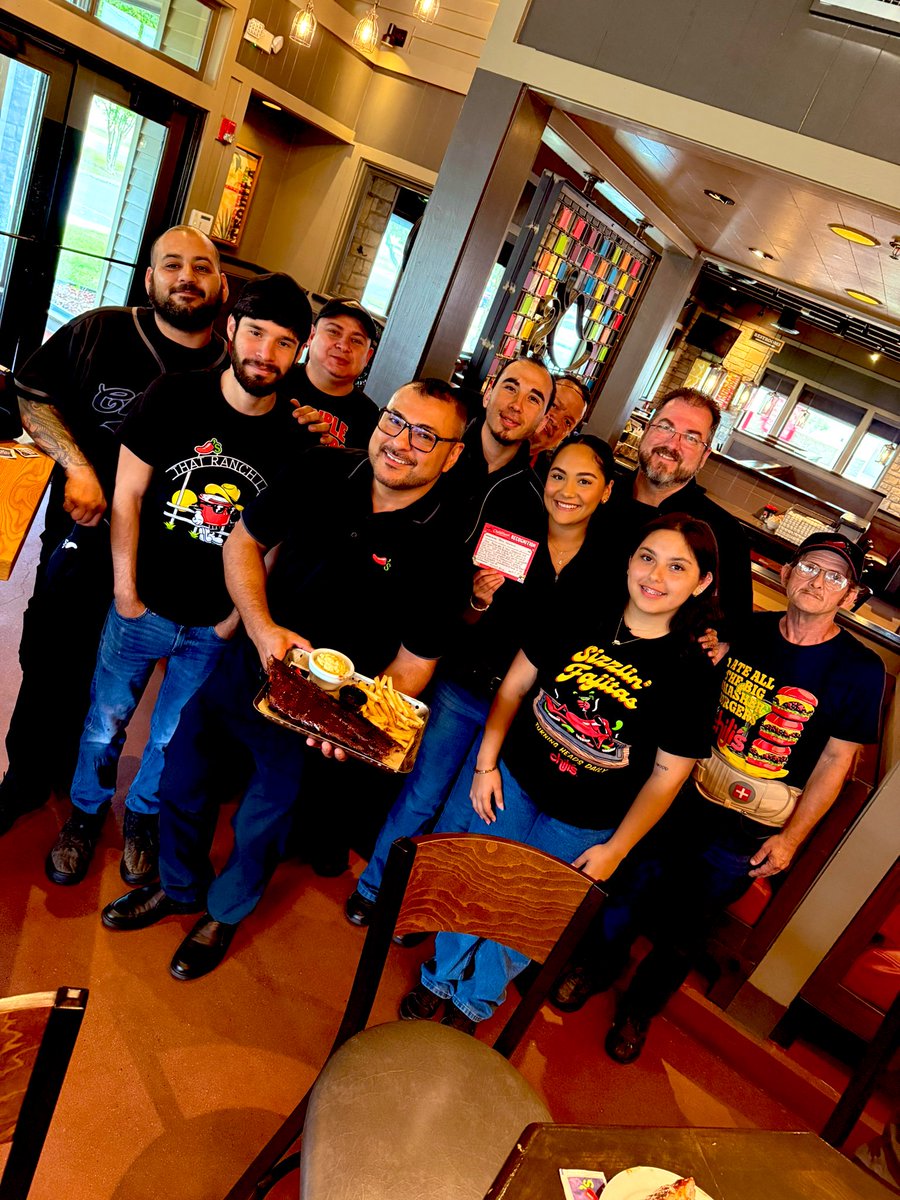 Veronica Gutierrez (@vero_gee147) on Twitter photo A big thank-you to Team Weslaco, <a href="/_itsapoundsign/">Samuel Smith</a> and <a href="/gcastilloj72/">Lupe Castillo</a> for your outstanding work in preparing and hosting the Q1 rollout. Your attention to detail, coordination, and hospitality made the event a success from start to finish. <a href="/LarryV71/">Larry Villines</a> <a href="/Chilis/">Chili's Grill & Bar</a> #trainingmatters A big thank-you to Team Weslaco, <a href="/_itsapoundsign/">Samuel Smith</a> and <a href="/gcastilloj72/">Lupe Castillo</a> for your outstanding work in preparing and hosting the Q1 rollout. Your attention to detail, coordination, and hospitality made the event a success from start to finish. <a href="/LarryV71/">Larry Villines</a> <a href="/Chilis/">Chili's Grill & Bar</a> #trainingmatters