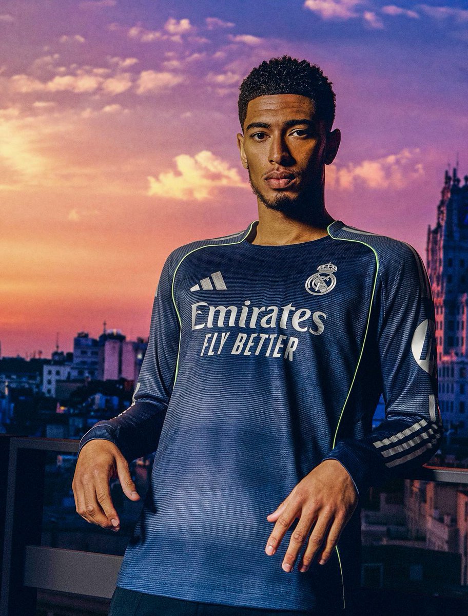 madrid_total2's tweet image. 🚨 SORTEO INTERNACIONAL

CAMISETA DEL REAL MADRID CON NOMBRE Y NÚMERO A ELEGIR. 2025/26.

Requisitos:
• RT
• Follow @madrid_total2 y @futboljersey7

Opcional: Mencionar a 1 amigo para doble participación