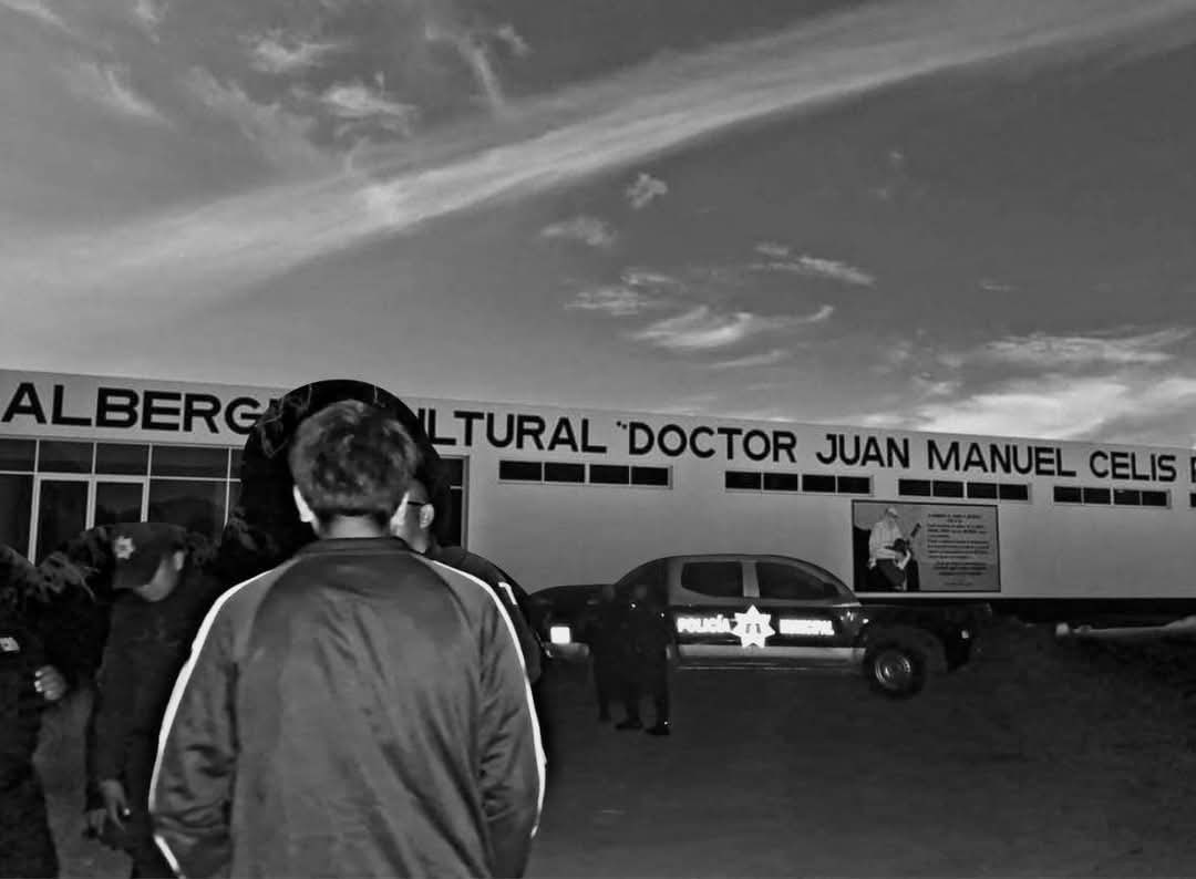 mont_arrieta's tweet photo. 📚 El desalojo del albergue cultural es una agresión contra la juventud organizada.
¡Nos mantenemos firmes en la lucha!
Jueves 12, todos a la cadena humana.
@GobOax @FnerrrOax
#DevuelvanAlbergueAEstudiantes https://t.co/hqQzh3WuHL