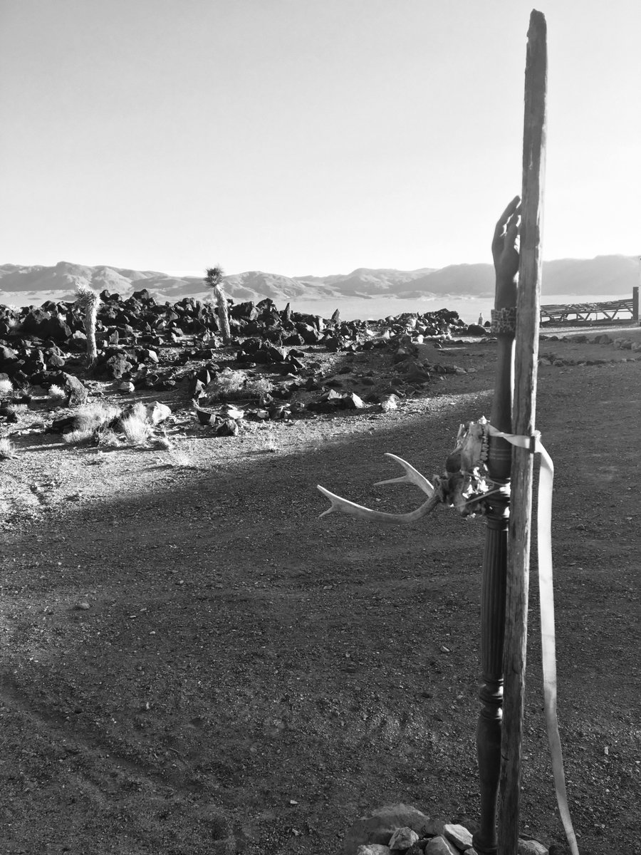 This mysterious totem has been present, for many decades, at all of my yearly desert trips with my fellow camping friends. 📸

#photography #bwphotography #photosbyross