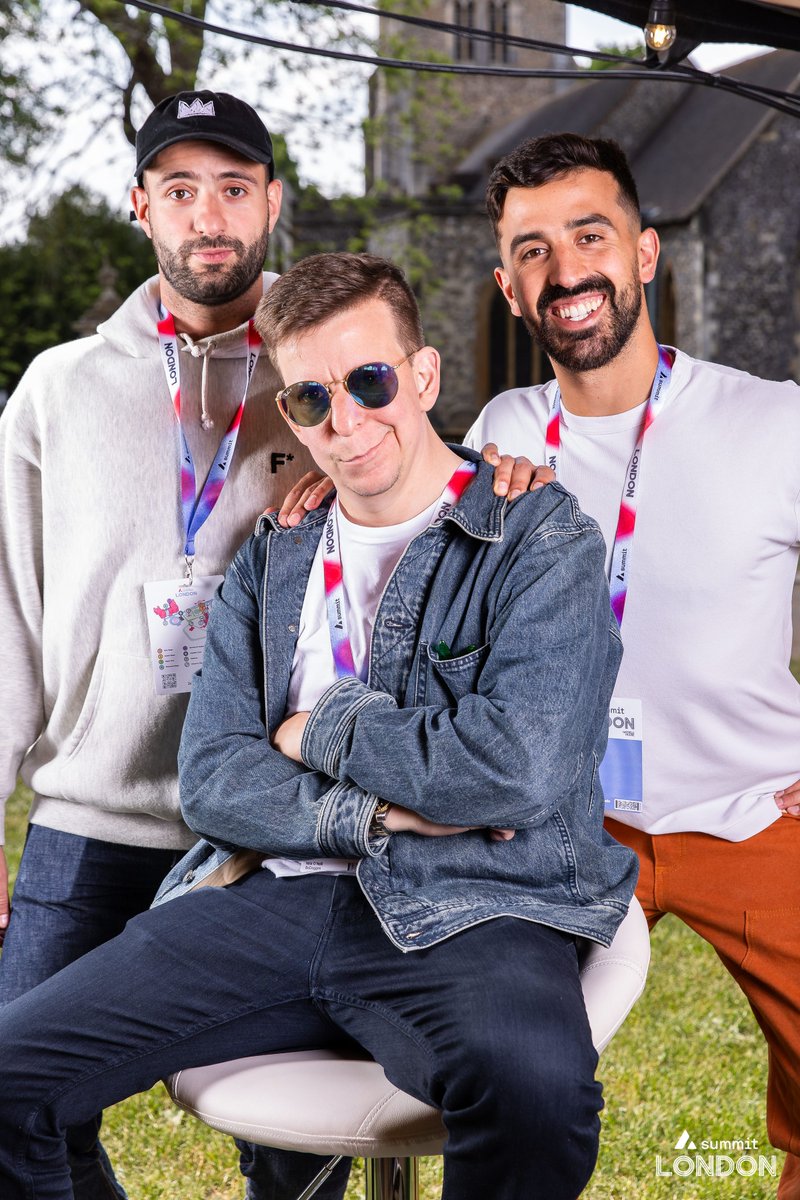 Best caption wins 1 SOL